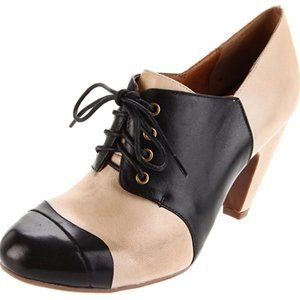 Miz Mooz  Two-Toned Leather Oxford-Reminiscent Pum